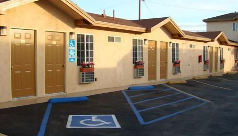 Info - La Bonita Inn Motel