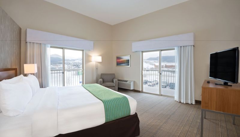 Standardzimmer - Holiday Inn Express & Suites FRASER - WINTER PARK AREA by IHG
