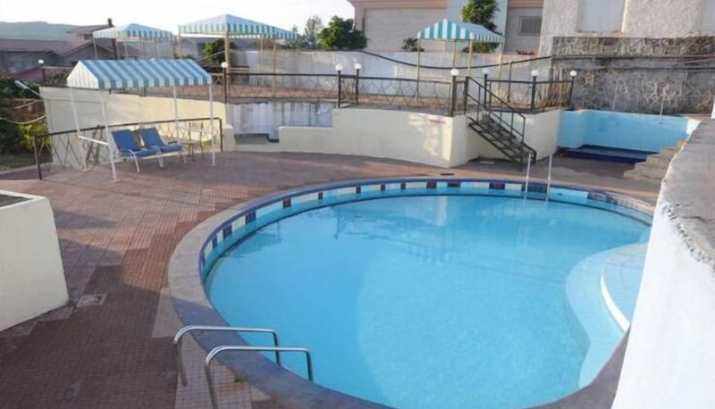 Pool - Mahabaleshwar United 21 Resort