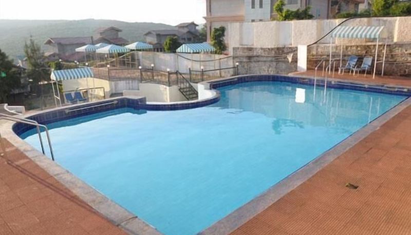 Pool - Mahabaleshwar United 21 Resort