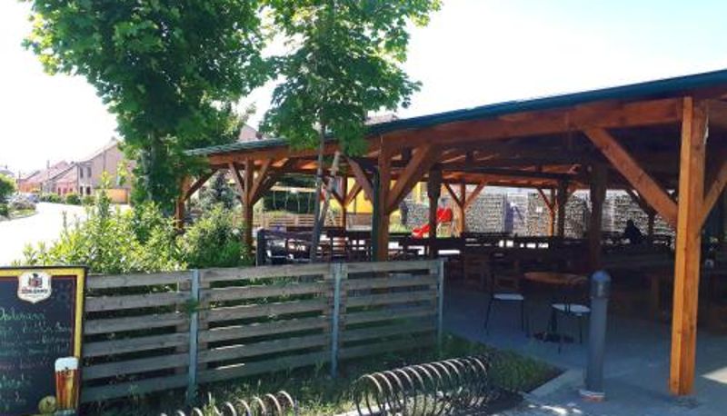 Restoran içinde kahvaltı salonu - Hotel Žabčice
