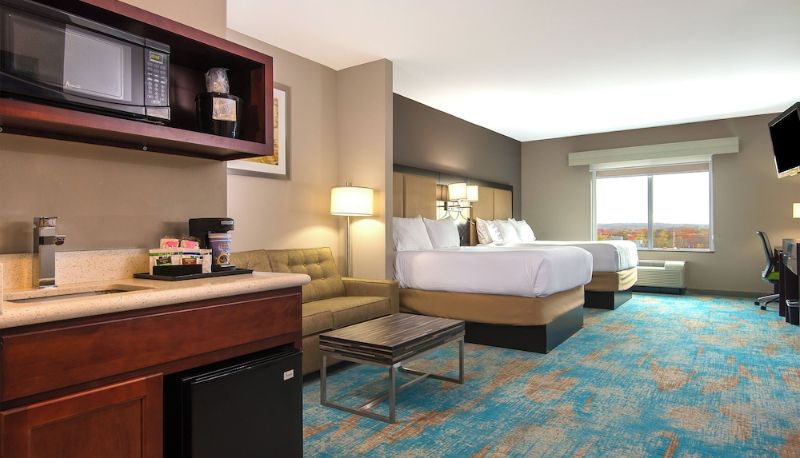 Suite - Holiday Inn Express & Suites NORWOOD-BOSTON AREA by IHG