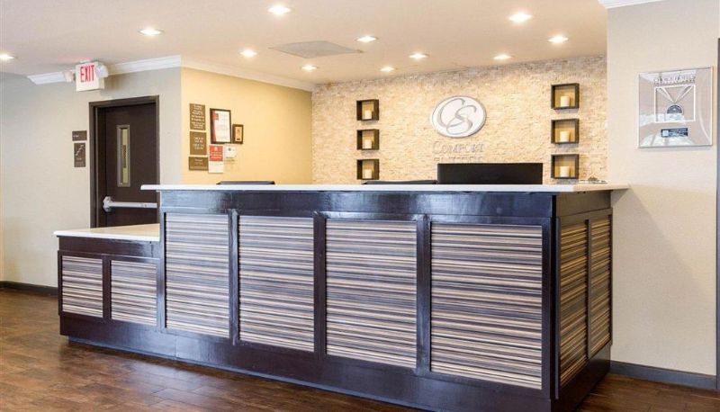 Hall - Comfort Suites near Westchase on Beltway 8