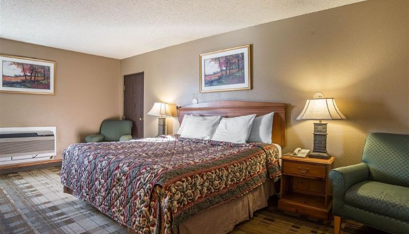 Zimmer - Rodeway Inn Cheyenne I-80 East