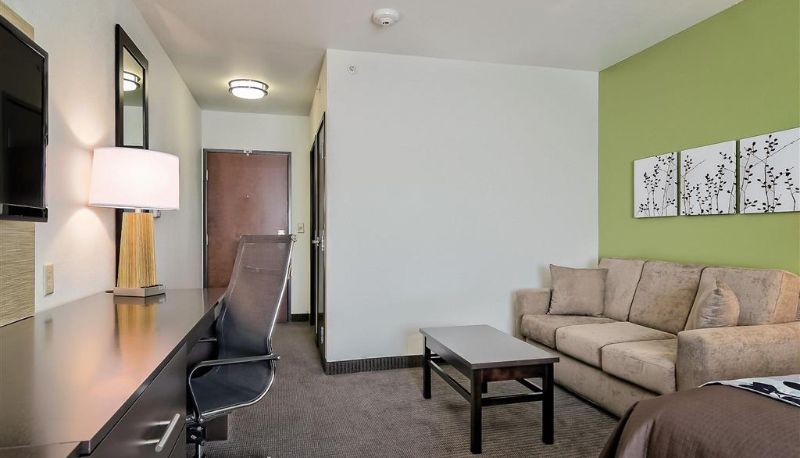 Camera - Sleep Inn & Suites Fort Scott