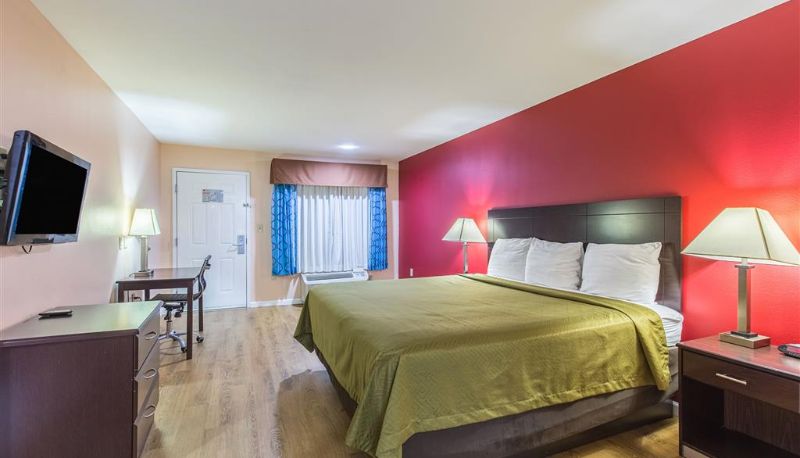 Zimmer - Quality Inn & Suites Bridge City/Orange