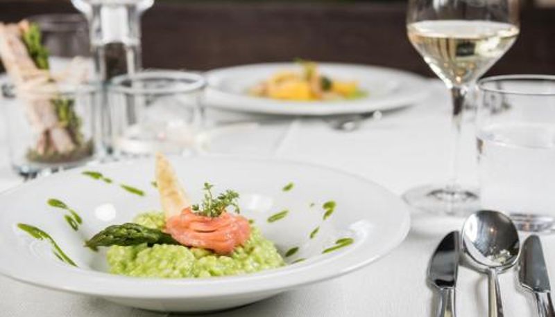 Restoran içinde kahvaltı salonu - Miraval NaturHotel