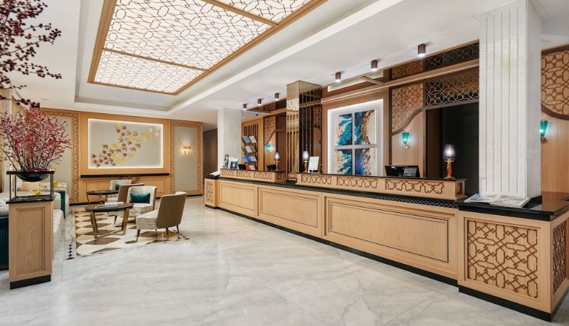 Reception - Crowne Plaza BUDVA by IHG