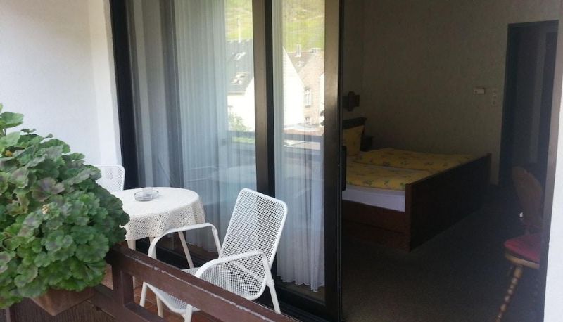 Habitación con balcón - Pension Konschake Café und Pension
