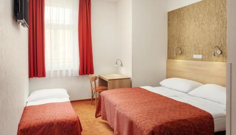 Chambre triple - Hotel Ambiance