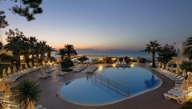 Havuz - Festival Hotel Resort & Spa
