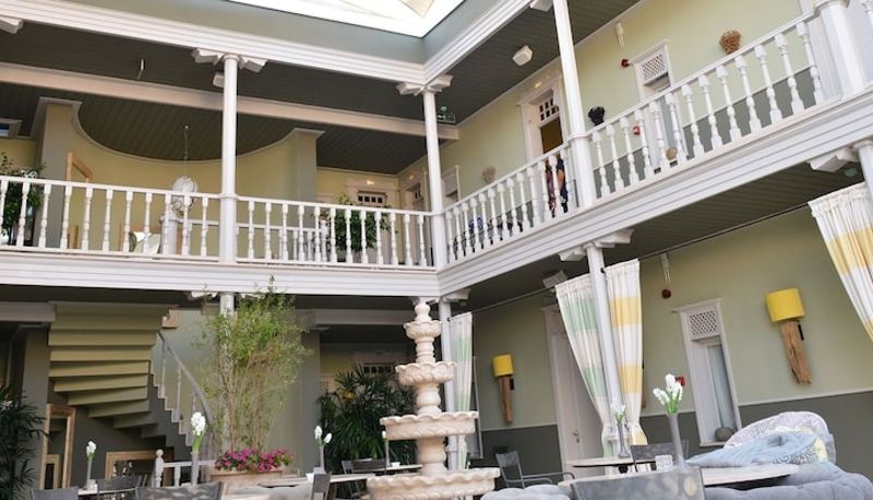 テラス - Marge Hotel (Adults Only 12+)