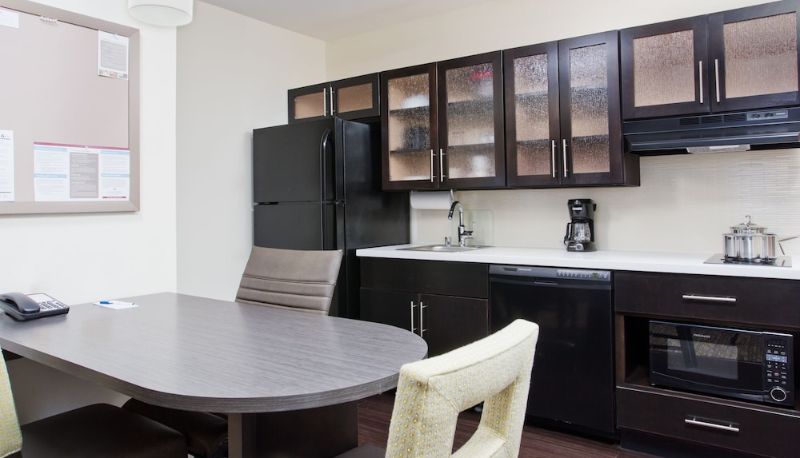 Suite - Candlewood Suites FORT CAMPBELL - OAK GROVE by IHG