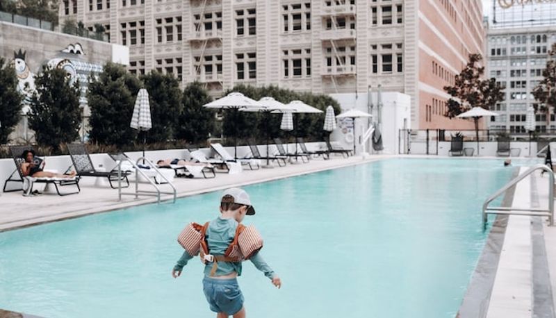 Piscina - Level Los Angeles - Downtown South Olive
