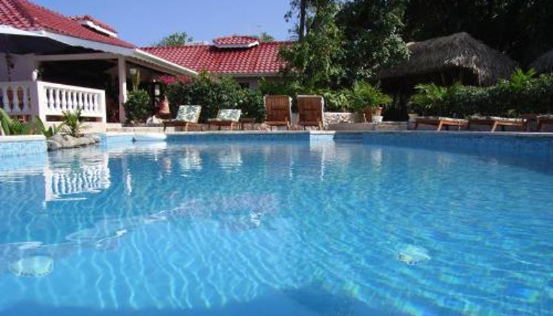 Zwembad - Petite Anse Hotel