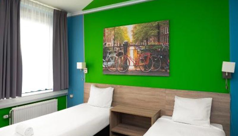 Bilgi - Amsterdam Teleport Hotel - Free Parking