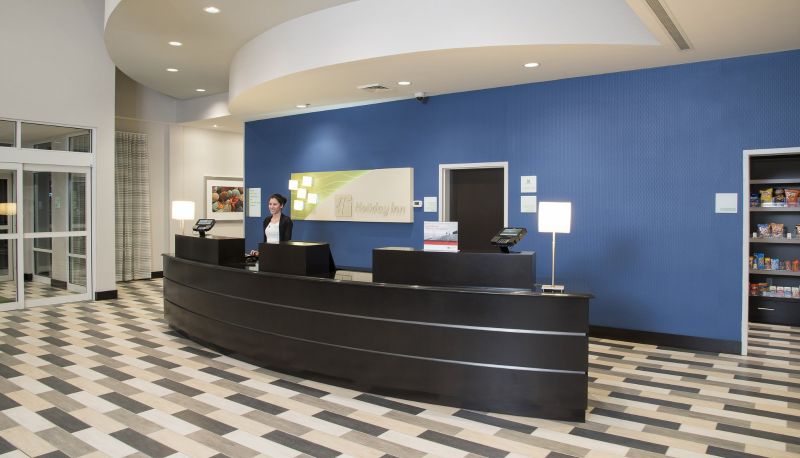 Info - Holiday Inn INDIANAPOLIS AIRPORT by IHG