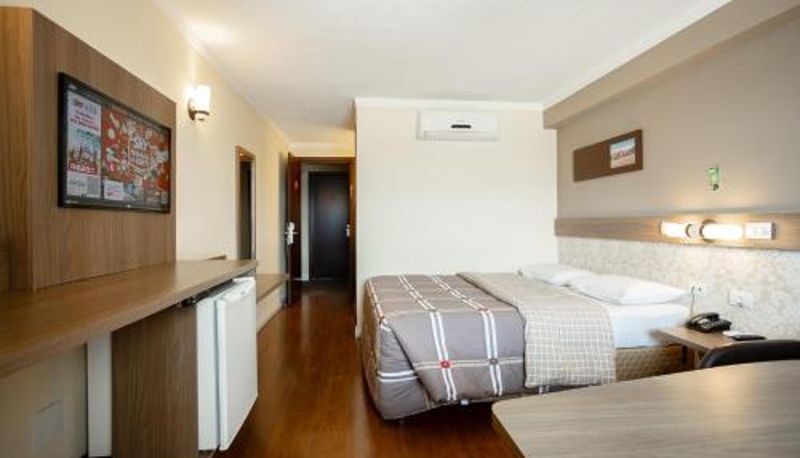 Zimmer - Hotel 10 Ponta Grossa