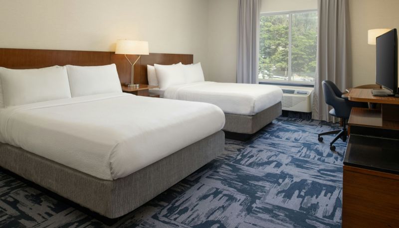 Zimmer - Fairfield Inn and Suites by Marriott Santa Cruz