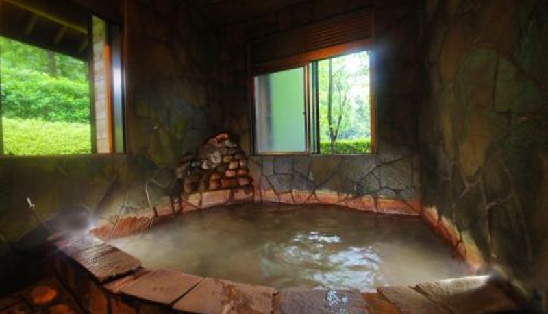 Info - Sakura Sakura Onsen
