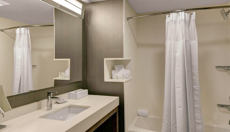 Camera - Courtyard by Marriott New Orleans Westbank Gretna