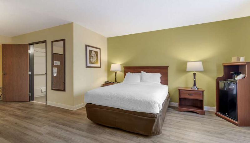 Camera - Best Western York Inn