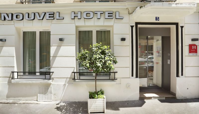インフォメーションセンター - Nouvel Hotel Eiffel