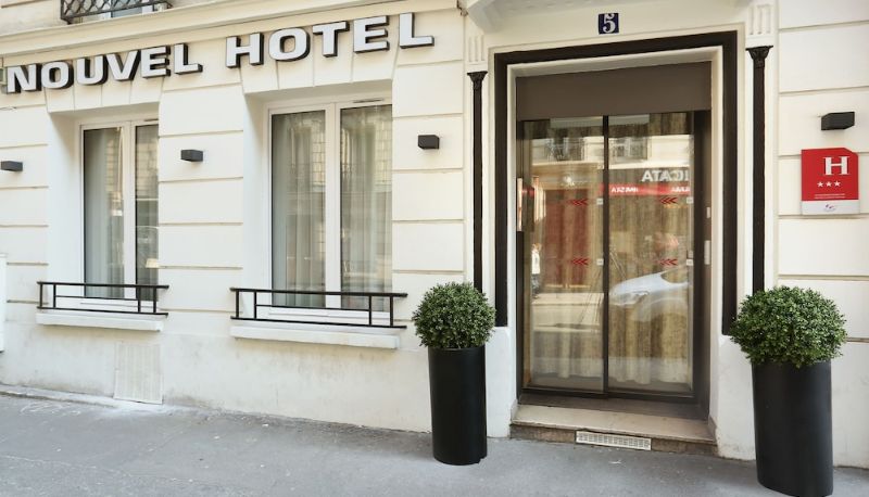 インフォメーションセンター - Nouvel Hotel Eiffel