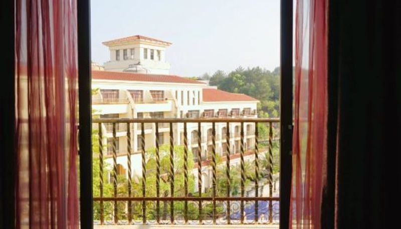 Camera - Fugang International Hotel