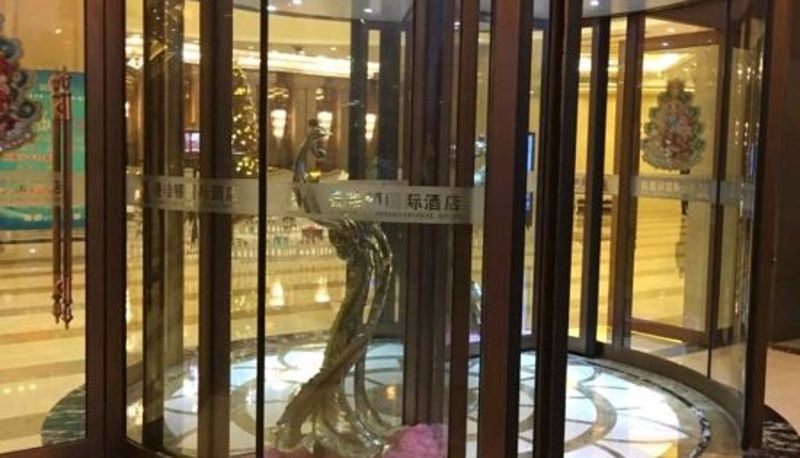Recepción - Manhattan International Hotel
