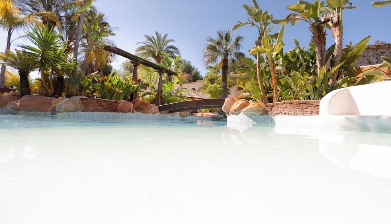 インフォメーションセンター - Hotel Swiss Moraira