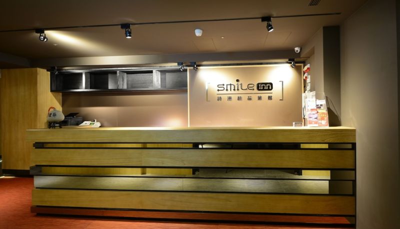 Reception - Smile Inn - Taipei Main Station