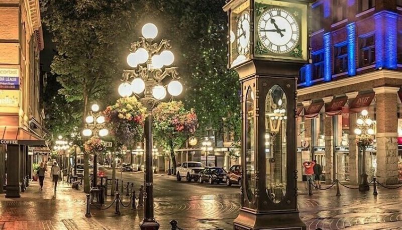 Info - Victorian Hotel