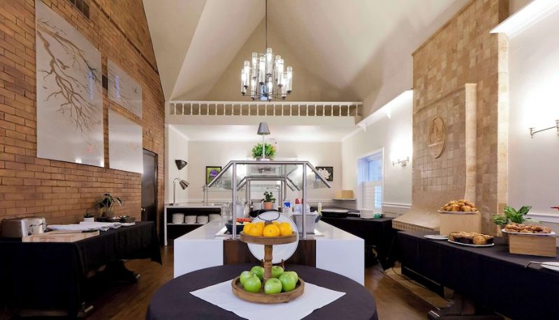 Restaurant - WorldHotels Crafted Elm Hurst Inn & Spa