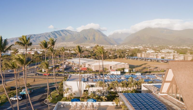 Información - Maui Beach Hotel