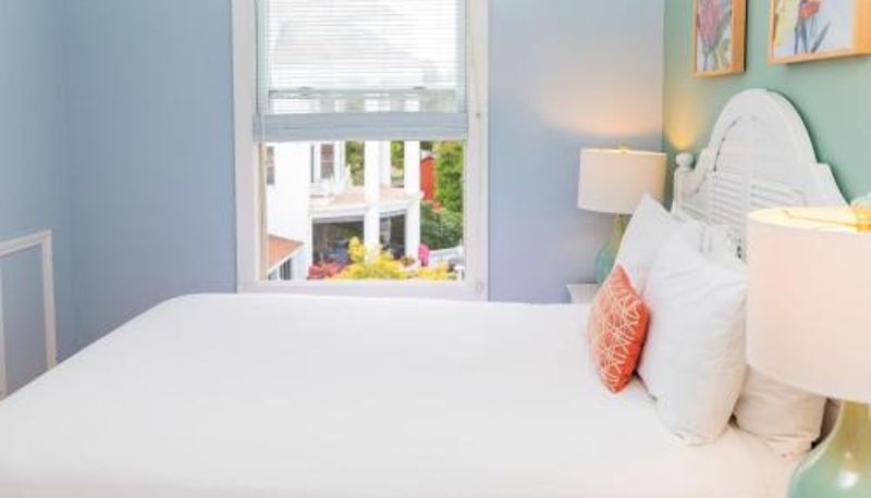 Camera - Island House Hotel