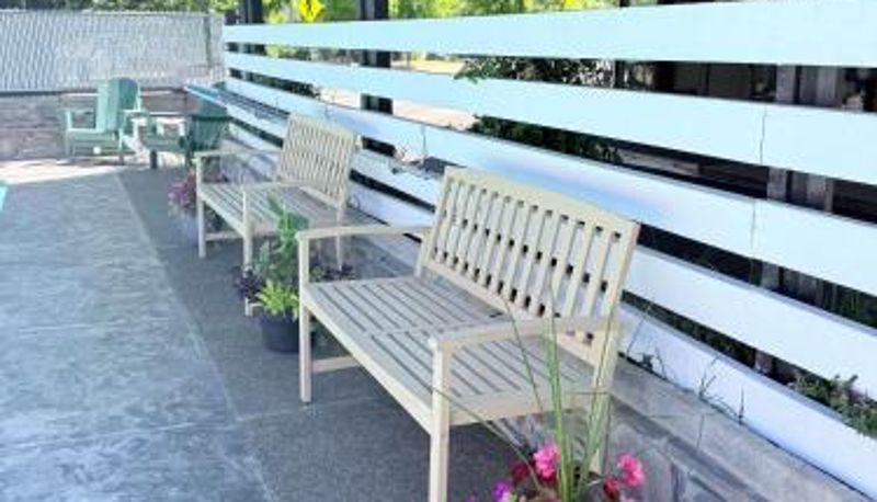 Información - Timbers INN and Suites