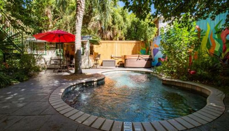 Pool - The Lookout Inn