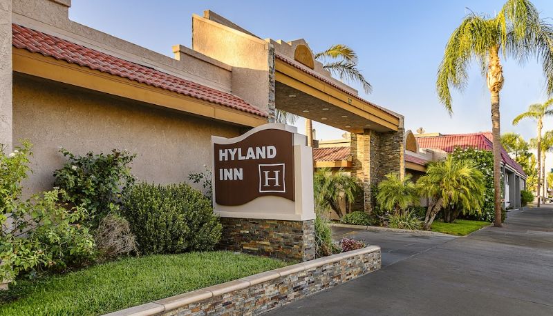 Info - Hyland Motel Brea