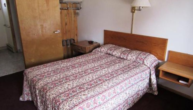Habitación - Travelers Lodge