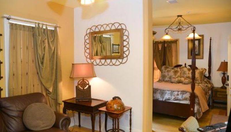 Zimmer - Naomi's Inn Bed & Breakfast