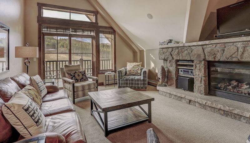 Bilgi - A Vail Resorts Property Crystal Peak Lodge