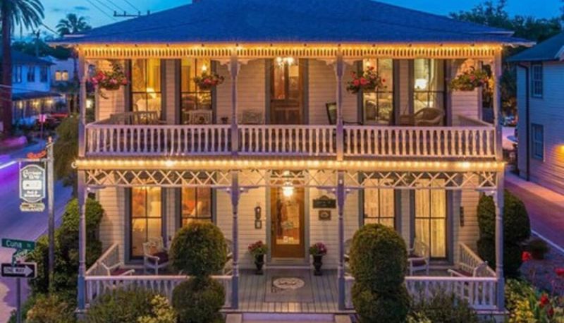 Bilgi - Carriage Way Inn
