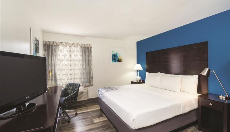 Habitación - La Quinta Inn & Suites by Wyndham Brooklyn Downtown