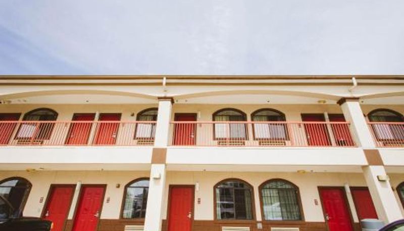 Otel açık alanı - Palace Inn - Baytown I-10