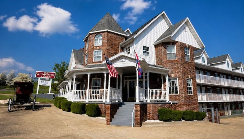 インフォメーションセンター - Carriage House Inn