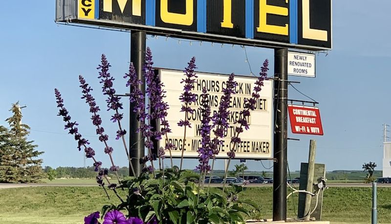 Giardino - Westway Inn Motel