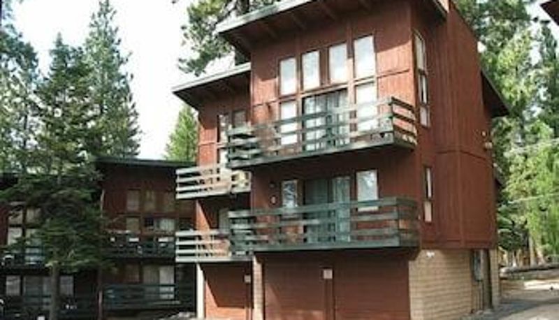 Buitenaanzicht - Lake Tahoe Lodging Company