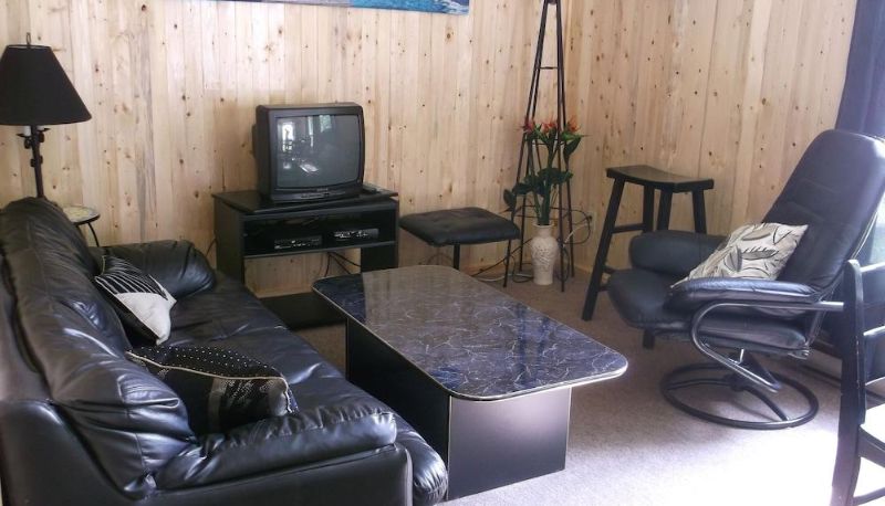 Camera standard - Chalkley's Sandy Bay Cottage Resort