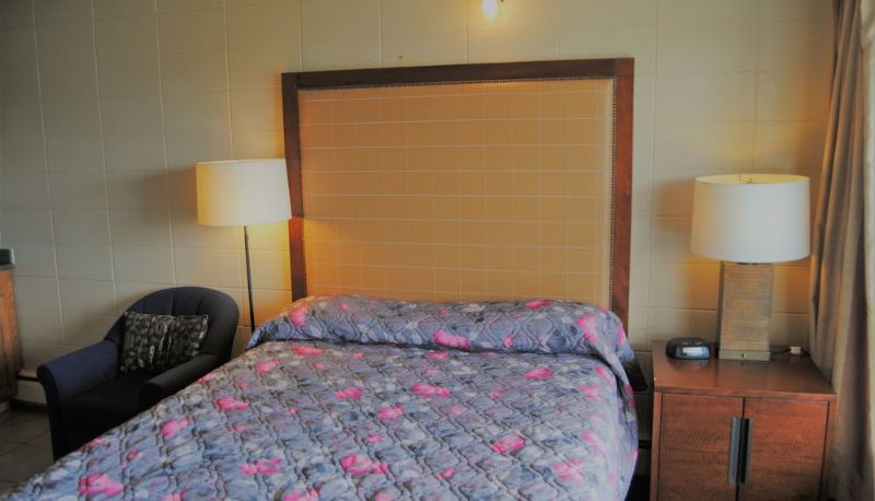 Standard room - Derrick Motel